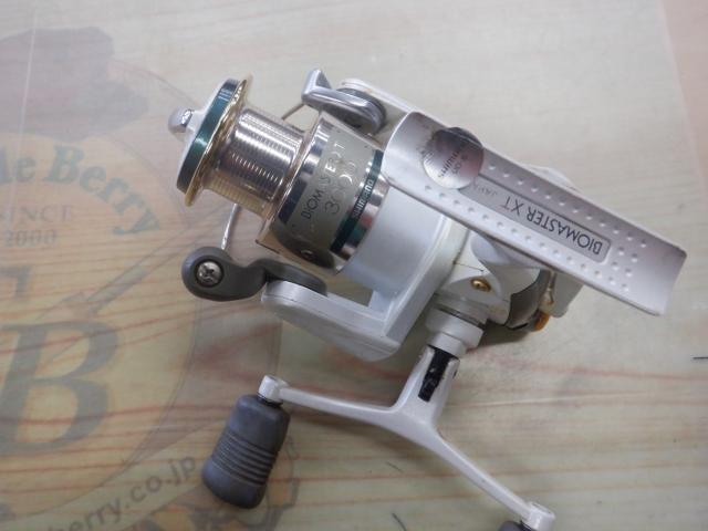 SHIMANO BIOMASTER XT3000 ダブルハンドル スピニングリール