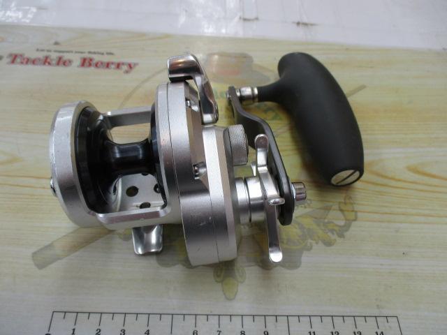 シマノ オシアジガー 1501HG(左) - 釣具のポイント 【公式