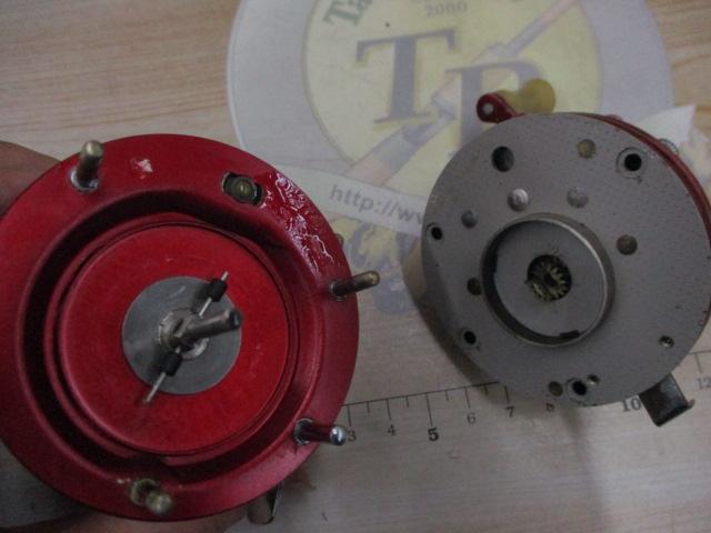 5000 レッド波型