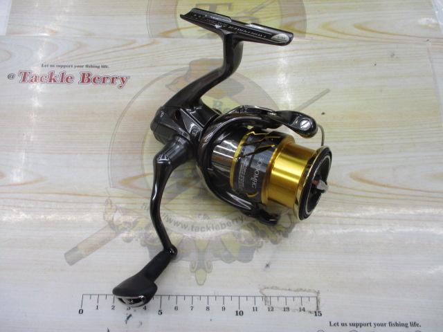 Shimano 20 TWIN POWER 3000MHG Spinning Fishing Reel Made in
