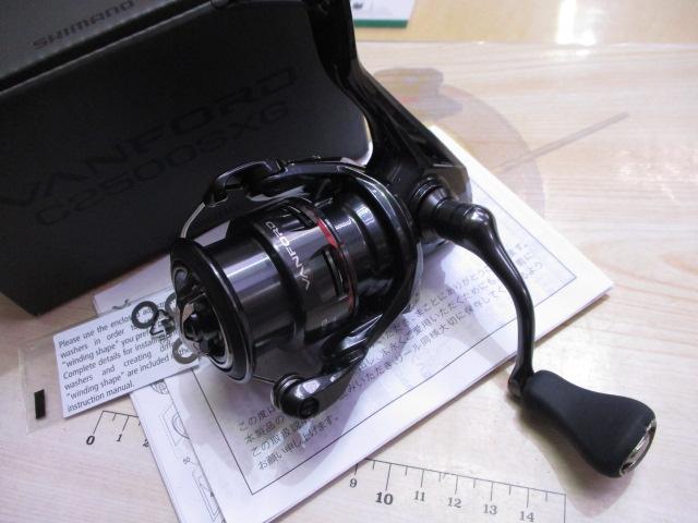 美品24ヴァンフォード　c2500s シマノ(SHIMANO) 24 ヴァンフォード C2500S ヴァンフォード