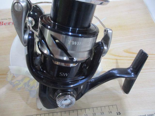21ツインパワーSW4000XG　中古 SHIMANO シマノ TWINPOWER 21ツインパワー SW 4000XG 04221