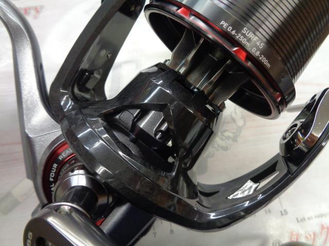 13トーナメントサーフ45 LG 06PE DAIWA（釣り） ダイワ 13トーナメントサーフ 45 06PE SLP