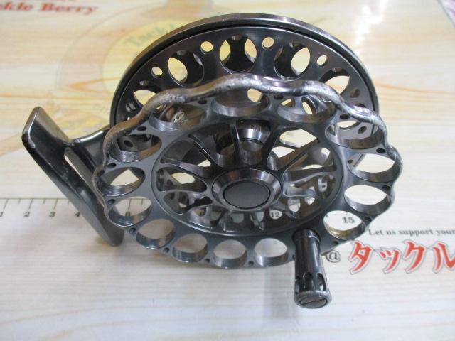 ダイワ BJ85 RED TUNE(限定モデル)（Daiwa BJ85 （BJ85 リール