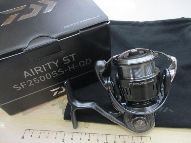 【最終値下げ】ダイワ 23エアリティ SF2500SS-H-QD ダイワ エアリティ ST SF2500SS-H-QD (リール) 価格比較 - 価格.com