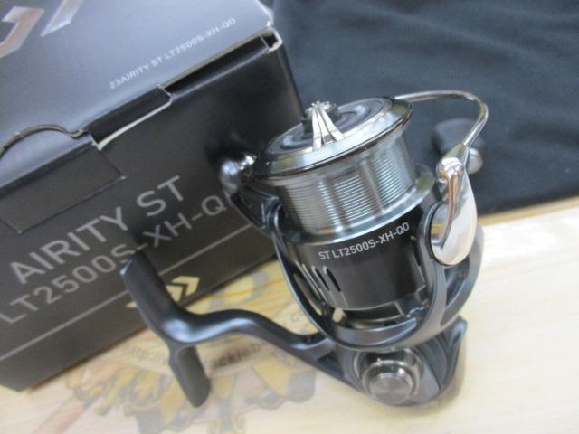 【新品未開封】23AIRITY ST LT 2500S-XH-QD 23AIRITY ST エアリティーST LT2500S-XH-QD ダイワ : 東海つり具