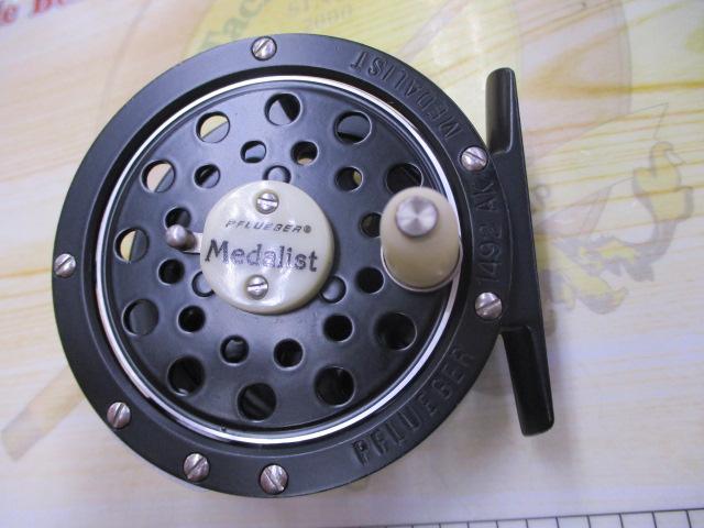 フルーガー　メダリスト　1492AK Pflueger Medalist 1492AK - retro rod&reel のページ！