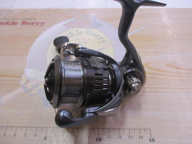 エアリティST LT2500S-XH QD 新品未使用 DAIWA（釣り） ダイワ 24 エアリティ ST LT2500S-XH-QD (2024年