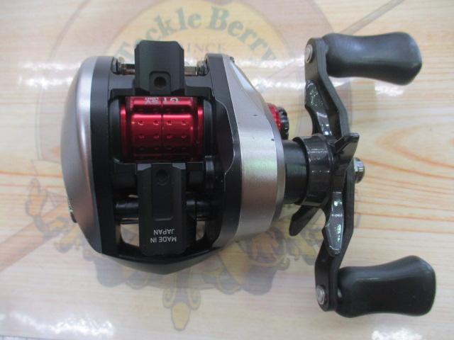 Daiwa SV LIGHT LTD 6.3R-TN ベイトリール Amazon | ダイワ(DAIWA) ベイトリール 18 SV LIGHT LTD 6.3R-TN