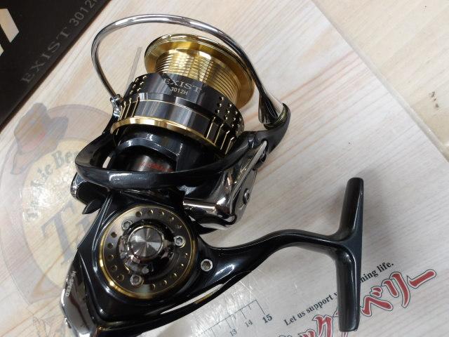 DAIWA 12イグジスト3012H 希少番手美品ダイワ 12イグジスト 3012H SLP