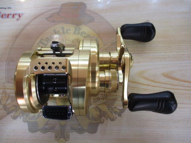 14カルカッタコンクエスト 200 ベイトリール シマノ(SHIMANO) 14カルカッタコンクエスト 200RIGHT ○完売しま