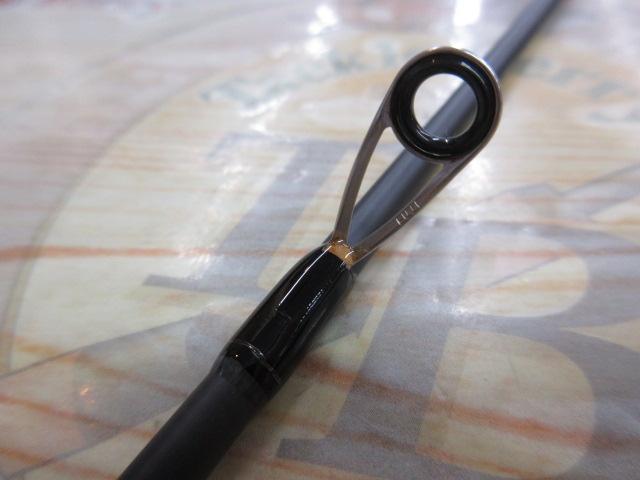 アクシアトラックATRS-611MH
