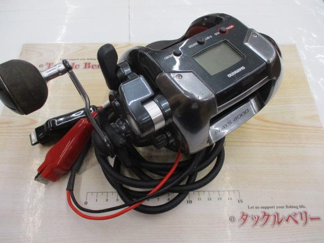 新品未使用！シマノ 17 プレイズ 4000 新品５号600ｍPEライン付！ 新品未使用！シマノ 17 プレイズ 4000 新品5号600mPEライン付