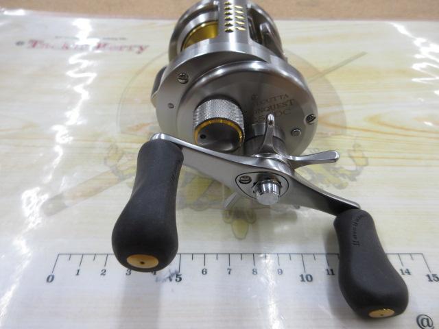 シマノ　カルカッタコンクエスト250DC　05カルカッタコンクエスト 09カルカッタコンクエスト 200DC (右) カルカッタコンクエスト