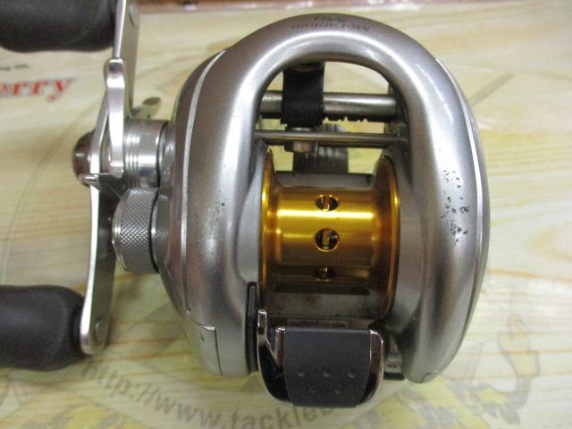 SHIMANOメタニウム Mug7 LH シマノ(SHIMANO) メタニウムMg7 レフトハンドル 021205