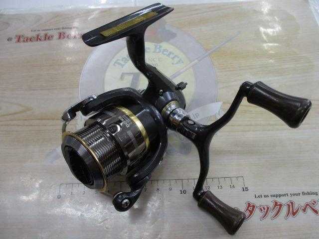 DAIWA - ドラ ダイワ E-GEE 2506W　ダブルハンドル Amazon.co.jp: 餘 ダイワ エーギー 2506 ダブルハンドル