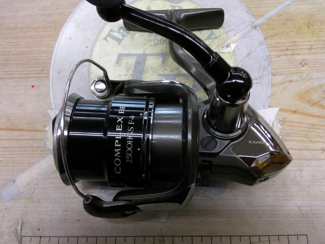 【美品】COMPLEX BB 2500HGS F4 スピニングリール SHIMANO(シマノ) スピニングリール コンプレックスBB 2500S F4