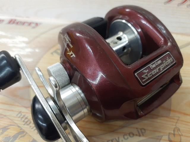 SHIMANO nium XT ベイトリール 赤 箱付き 希少 SHIMANO シマノ 赤メタニウム 箱 メタニウムXT ベイト