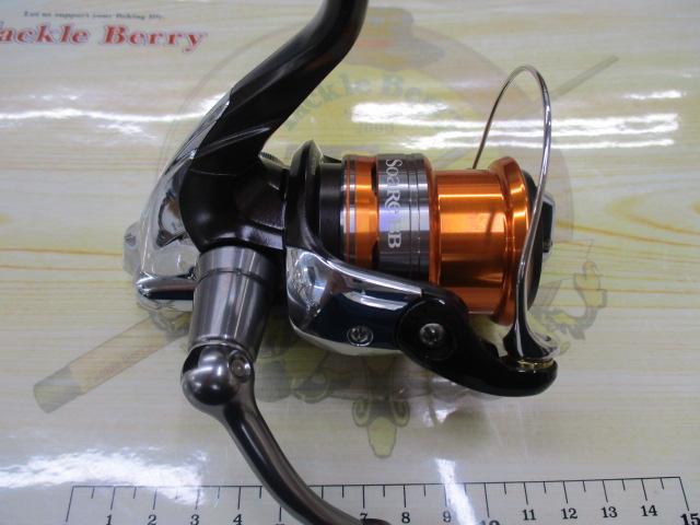 シマノ　13ソアレBB 2000HGS ダブルハンドル　リールスタンドた付き シマノ 13ソアレBB 2000HGS ダブルハンドル リールスタンドた