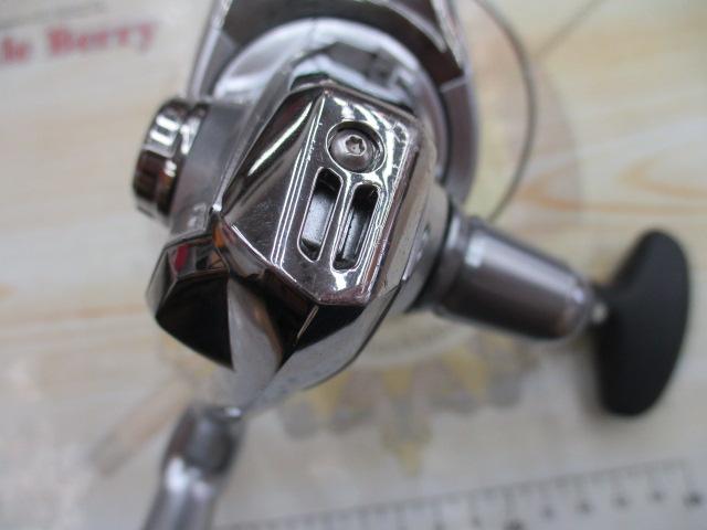 19ストラディック4000mhg 極美品 シマノ(SHIMANO) 19ストラディック 4000MHG ☆セール処分割引品