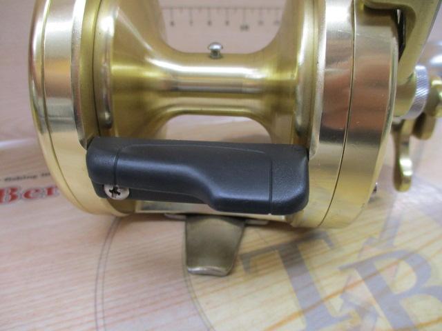 【中古品】シマノ　オシア ジガー3000P RH303 中古品】シマノ オシア ジガー3000P RH303 - メルカリ