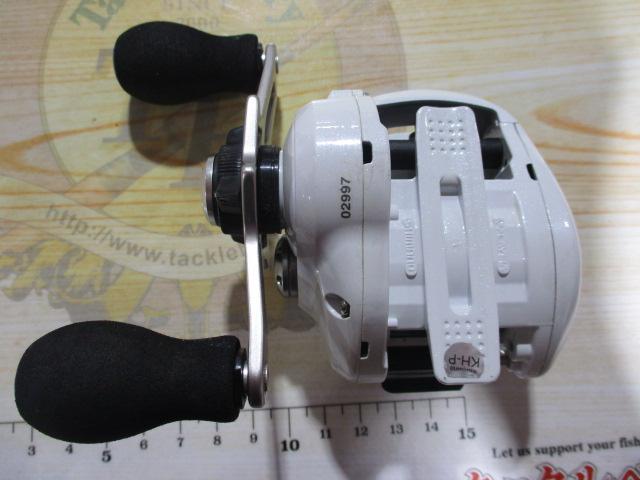 【超美品】シマノ　ベイトリール　ステファーノ CI4+ 200 右巻き両軸リール 超美品】シマノ ベイトリール ステファーノ CI4+ 200 右巻き両軸