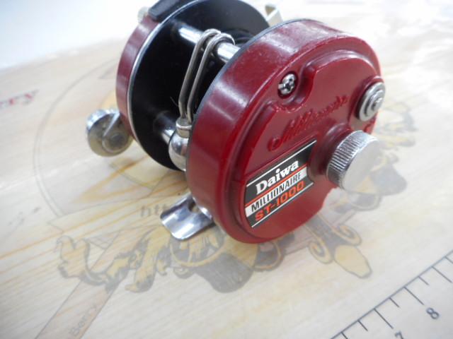 ダイワ　ミリオネア ST-1000 DAIWA ダイワ MILLIONAIRE ミリオネア ST-1000 レッド 両軸