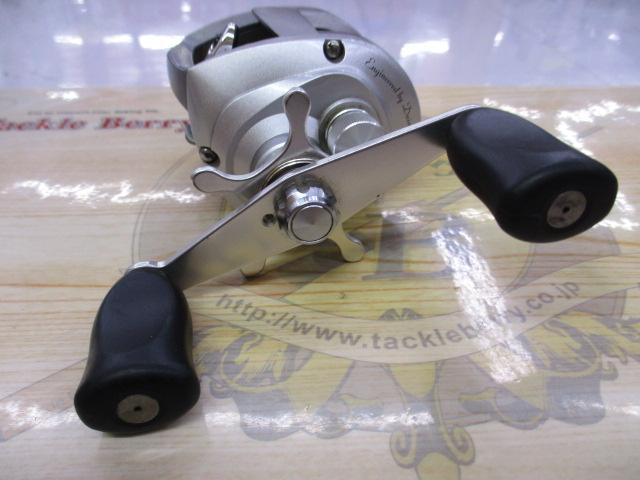 ダイワ　リベルトピクシー　シルバーマイカ　右ハンドル DAIWA/ダイワ リベルト ピクシー/シルバーマイカーL - 【バス