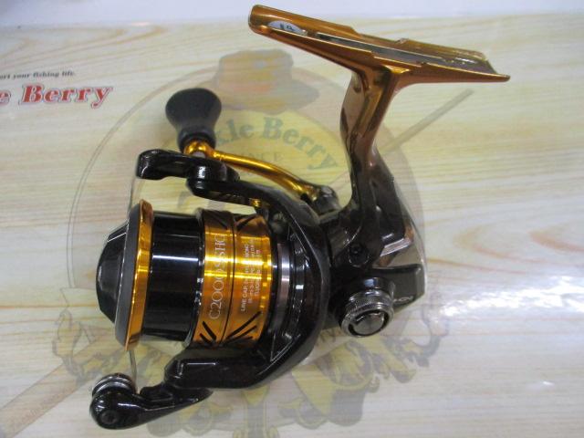 シマノ 18ソアレBB C2000SSHG わたらせ樹脂工房ノブ付き 18ソアレBB C2000SSHG｜＠ベリーネット 日本最大新品中古釣具WEB