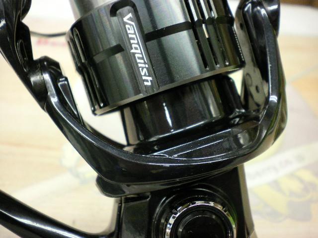 19ヴァンキッシュ C3000MHG ほぼ新品 シマノ(SHIMANO) 19ヴァンキッシュ C3000MHG ○完売しました