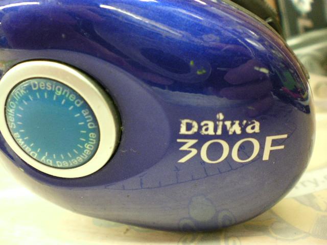 DAIWA - 【中古】 ダイワ ハイパータナセンサー 300F   /SR066M Yahoo!オークション -「ハイパータナセンサー 300f」の落札相場