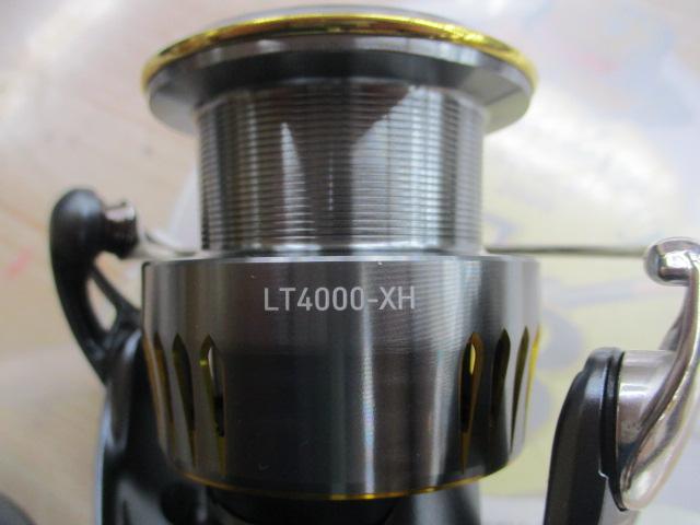【新品未使用】23エアリティLT4000-XH LT4000-XH 23エアリティ DAIWA(ダイワ) 自重200g LT4000-XH