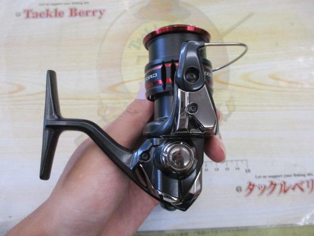 【中古品】シマノ 20ヴァンフォードc2000s Amazon | シマノ(SHIMANO) スピニングリール 20 ヴァンフォード