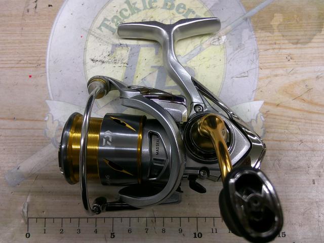 ダイワ 21フリームス FC LT 1000S 美品 Amazon.com : Daiwa 21 Freams FC LT1000S : Sports & Outdoors