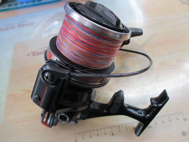 ダイワロングビームGS-3000P遠投カゴ釣り専用リール！新品ナイロンライン付 ダイワロングビームGS-3000P遠投カゴ釣り専用リール！新品