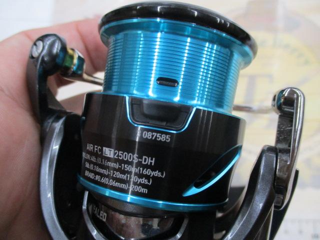 【新品・未使用】エメラルダス AIR FC LT 2500S-DH DAIWA（釣り） ダイワ 21エメラルダスAIR LT2500-DH