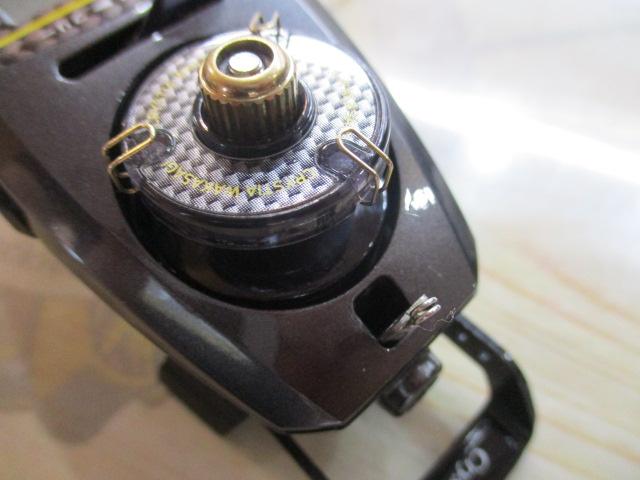 クリスティア ワカサギCRTα電動リール メタリックガンメタ