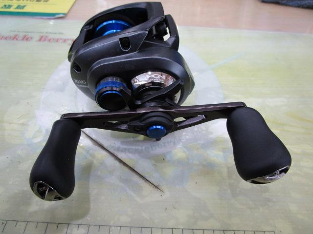 シマノ 20 SLX DC 70 HG RIGHT 新品未使用 匿名配送 Amazon | シマノ(SHIMANO) ベイトリール 両軸 20 SLX DC 70HG