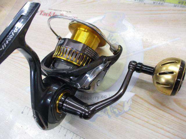 DAIWA - ｢うに介品｣　16セルテートHD3500H　左ハンドルT型ラージノブ ダイワ(Daiwa) 16セルテート HD 3500H 00056311｜アウトドア用品