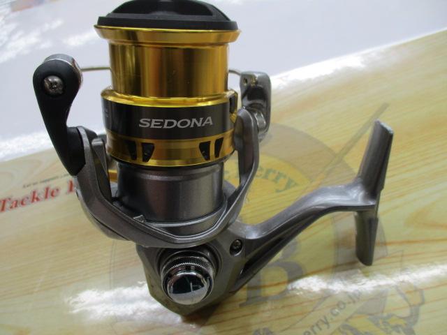 新品未使用　17セドナ2500s シマノ シマノ/SHIMANO 17セドナ 2500 汎用スピニングリール