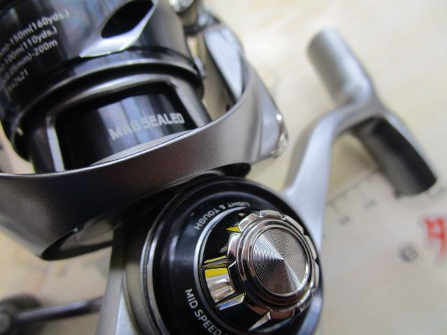 【訳あり 実釣未使用】ダイワ 25カルディア FC LT2000S 25カルディア FC LT2000S｜＠ベリーネット 日本最大新品中古釣具