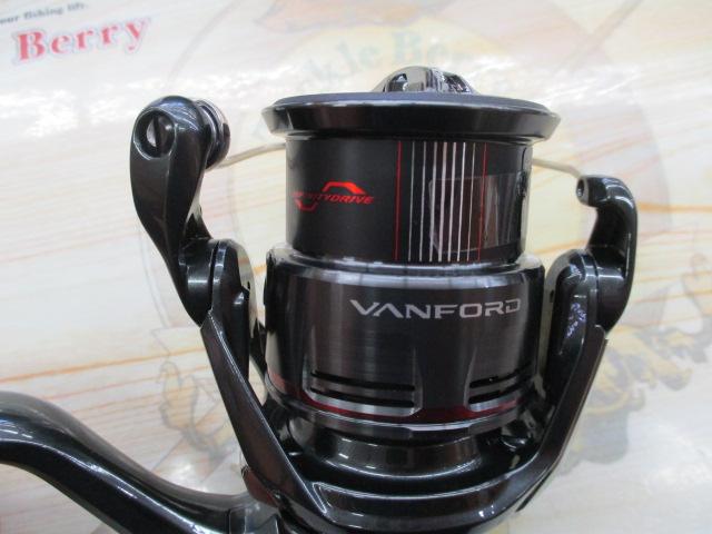 24ヴァンフォード C3000SDH