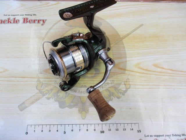 SHIMANO - パックン シマノ 12カーディフci4+ C2000SS Amazon | シマノ(SHIMANO) スピニングリール 12 カーディフ CI4+