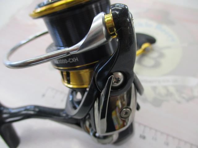 釣具整理 18レガリス3000cxh 17サハラc3000 19シエナc3000 シマノ リール サハラ 3000」の人気商品一覧 | 安い商品を通販