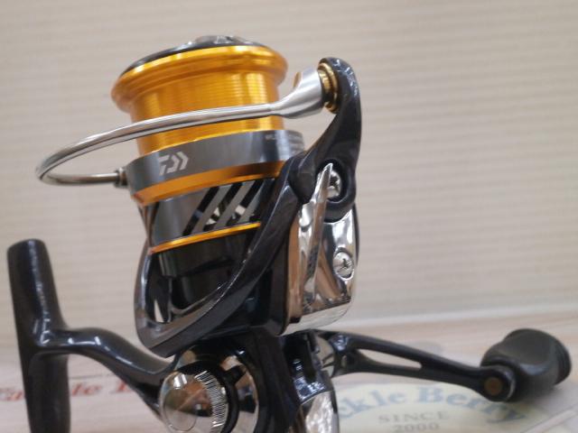 20レブロス LT2500S｜＠ベリーネット 日本最大新品中古釣具WEB