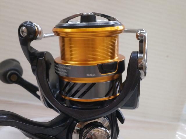 20レブロス LT2500S｜＠ベリーネット 日本最大新品中古釣具WEB
