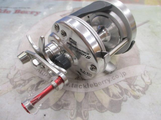 アブ・ガルシア　リール　アンバサダーＳ　AMBS-5501 アブ ガルシア AMBASSADEUR 5501 Striper Black (リール) 価格