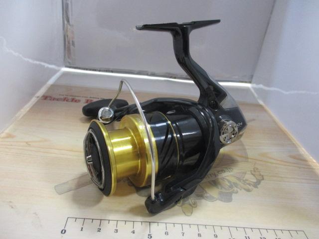スフェロスSW 4000XG Amazon.com : SHIMANO Spinning Reel 19 Spheros SW 4000XG Surf