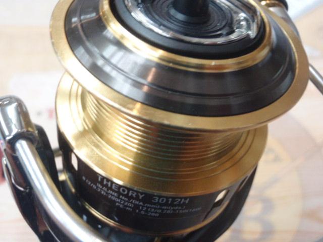 超美品！セオリー(THEORY) 3012H ダイワ(DAIWA) 17セオリー(THEORY) 3012H 17セオリー(THEORY