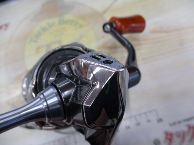 【ヒロ】【ほぼ新品】24ツインパワーC3000MHG 24 TWIN POWER C3000MHG ツインパワー シマノ(SHIMANO) 24